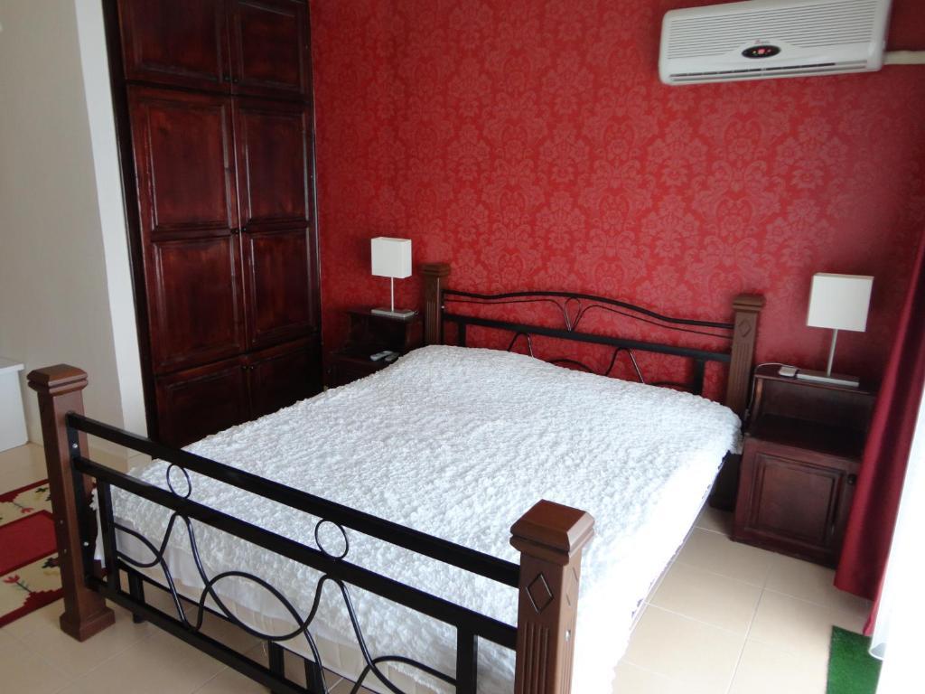 Guvercinlik  Akyali Hotel חדר תמונה