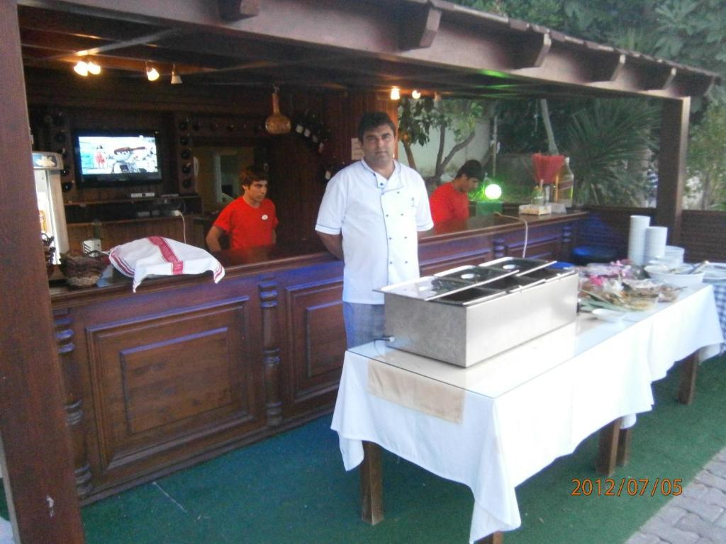Guvercinlik  Akyali Hotel מראה חיצוני תמונה